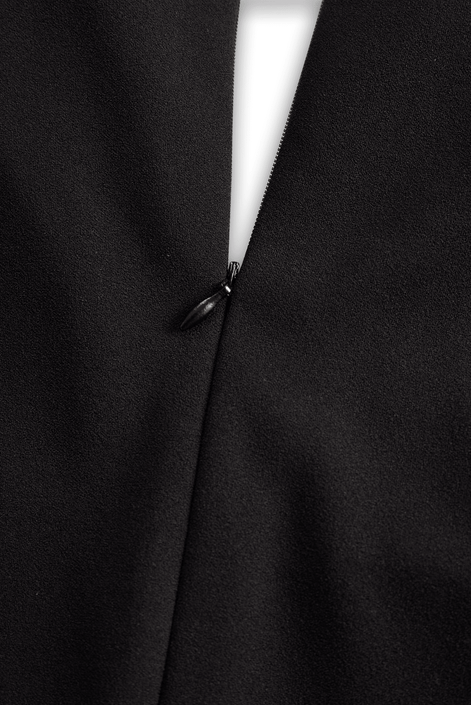 Clariss Elegant Black Dress