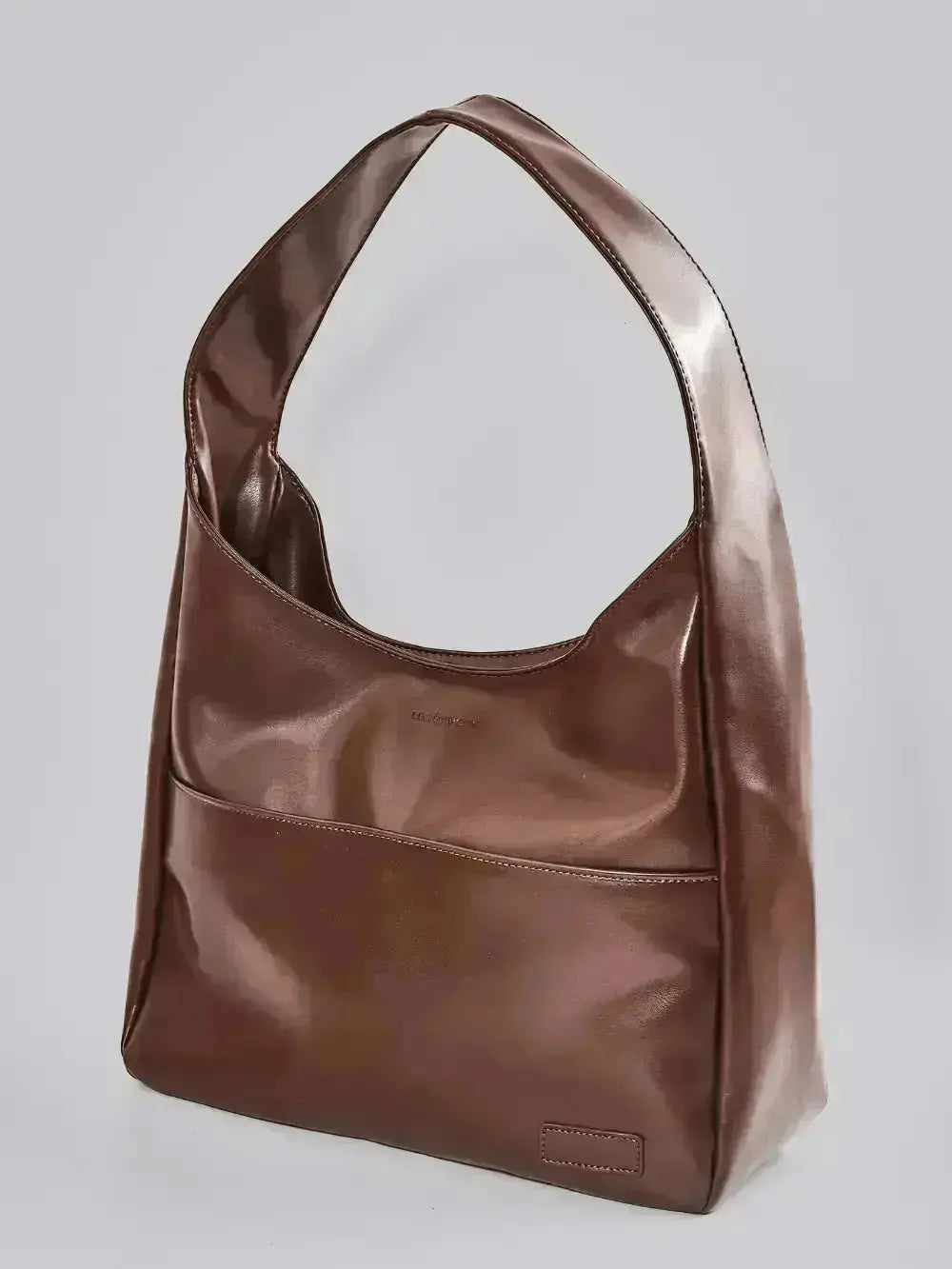 Everyday BB Bag – Leather Bucket Bag with Laptop Fit