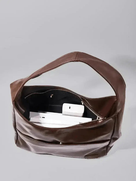 Everyday BB Bag – Leather Bucket Bag with Laptop Fit