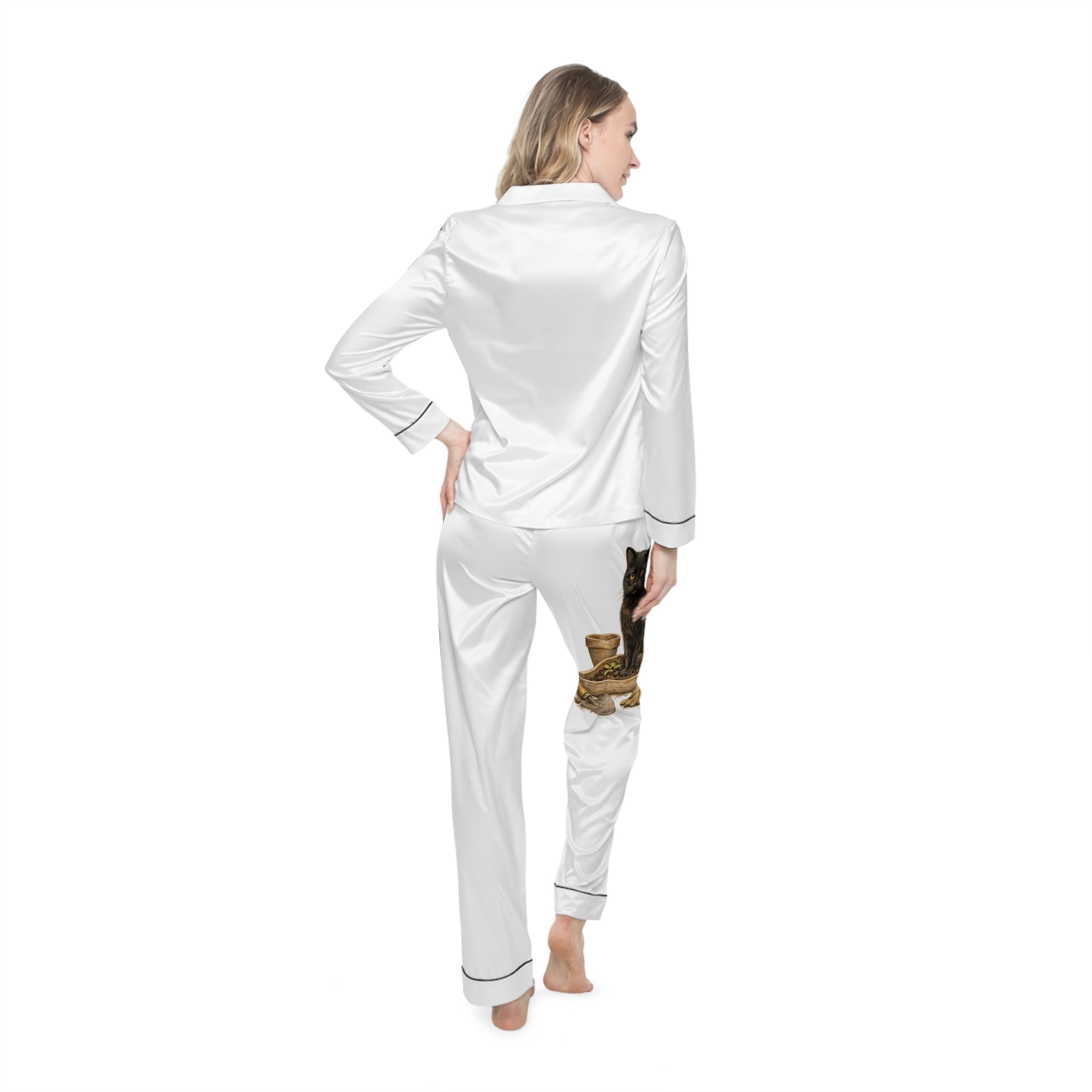 The Gardening Cat — Women's Satin Pajama Set