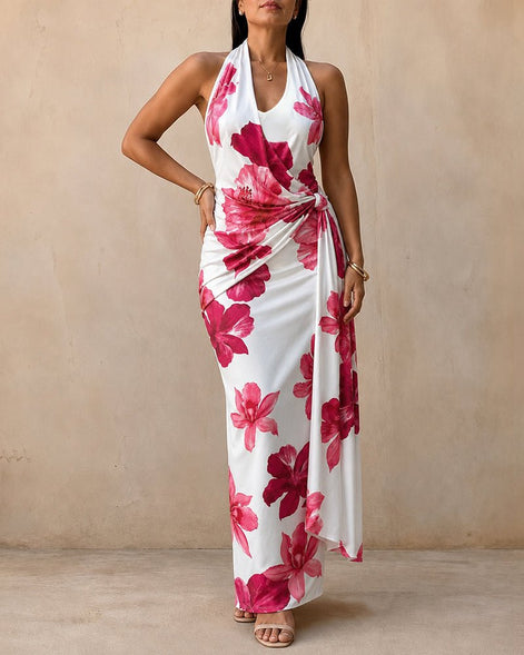 Walking slit detail on floral maxi dress