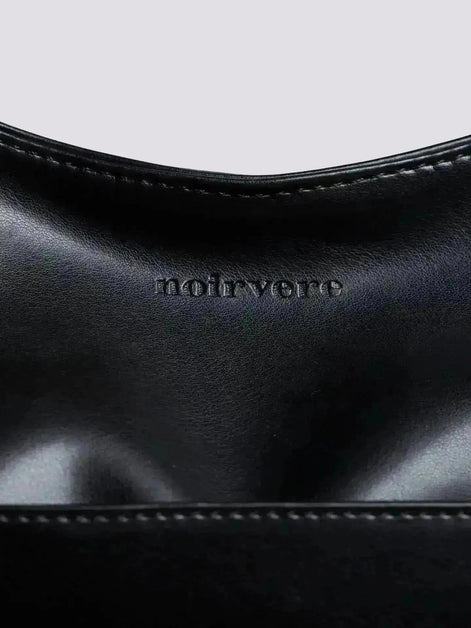 Everyday BB Bag – Leather Bucket Bag with Laptop Fit