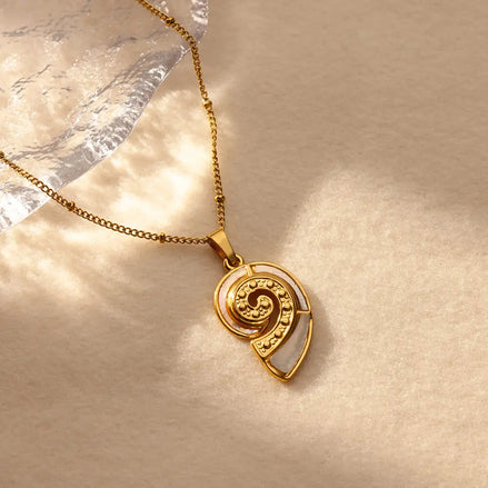 Creative Shell Necklace