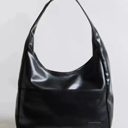 Everyday BB Bag – Leather Bucket Bag with Laptop Fit