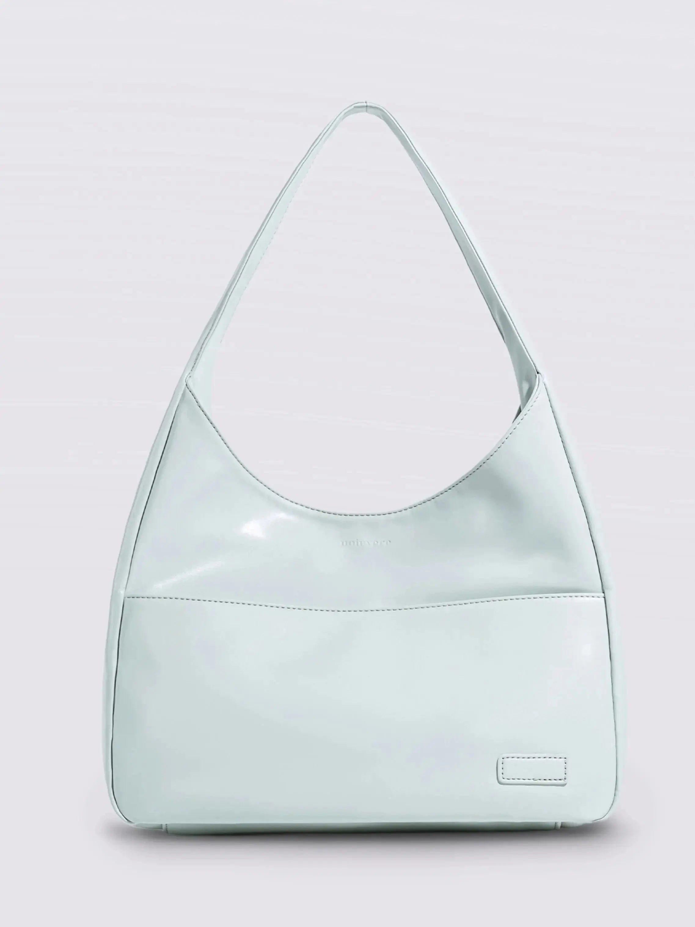 Everyday BB Bag – Leather Bucket Bag with Laptop Fit