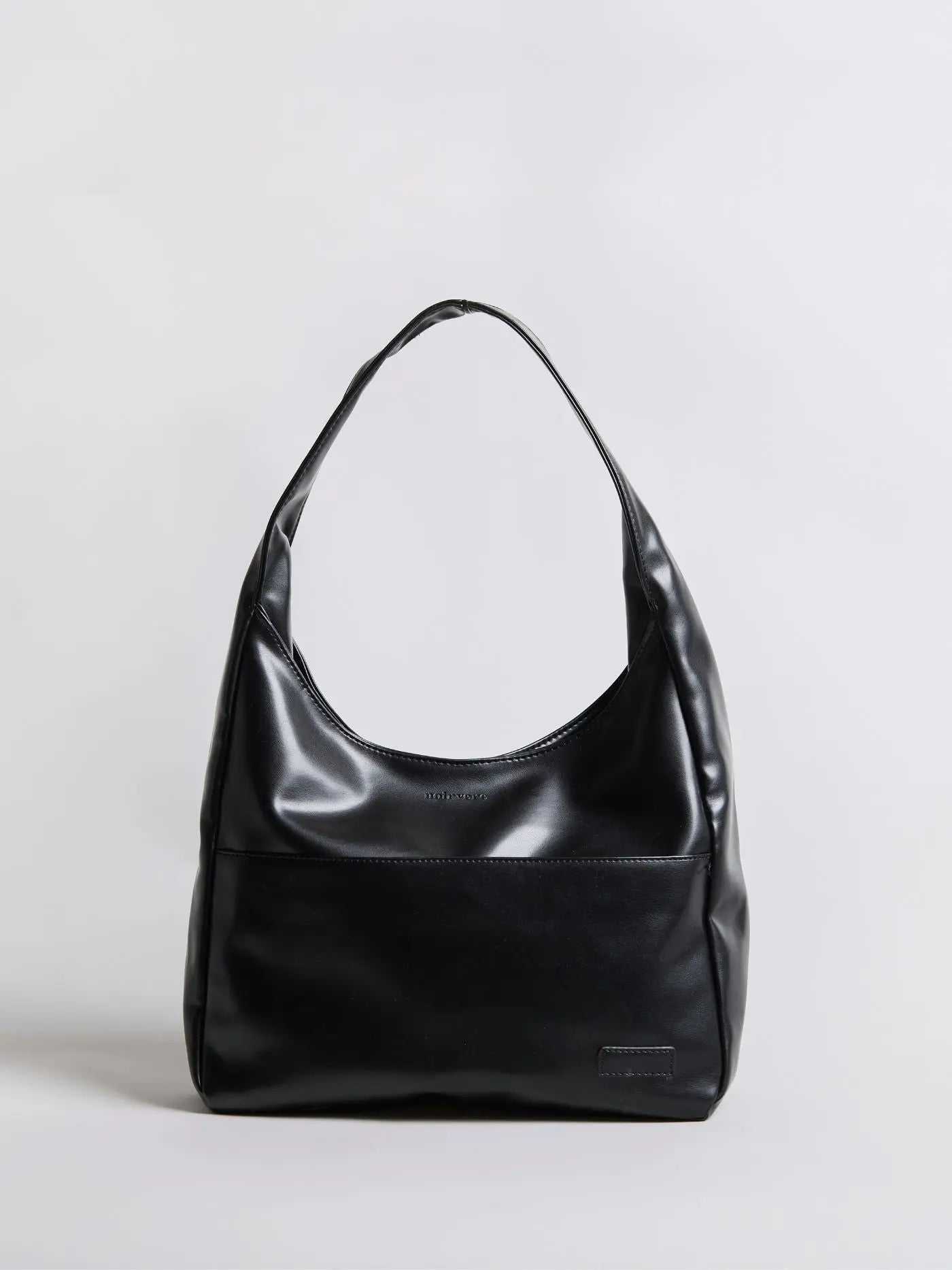 Everyday BB leather bucket bag in black, front view