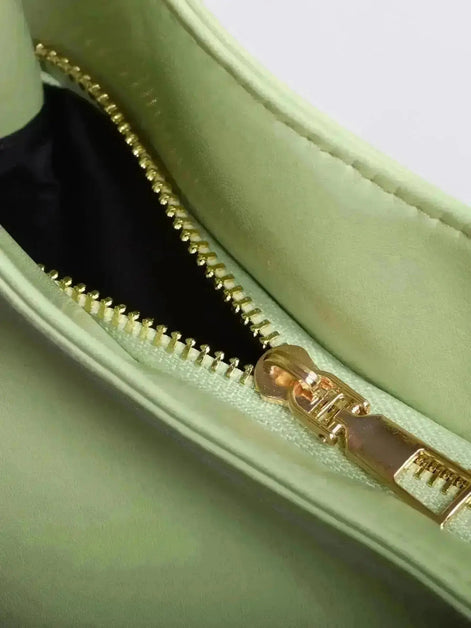 Everyday BB Bag – Leather Bucket Bag with Laptop Fit
