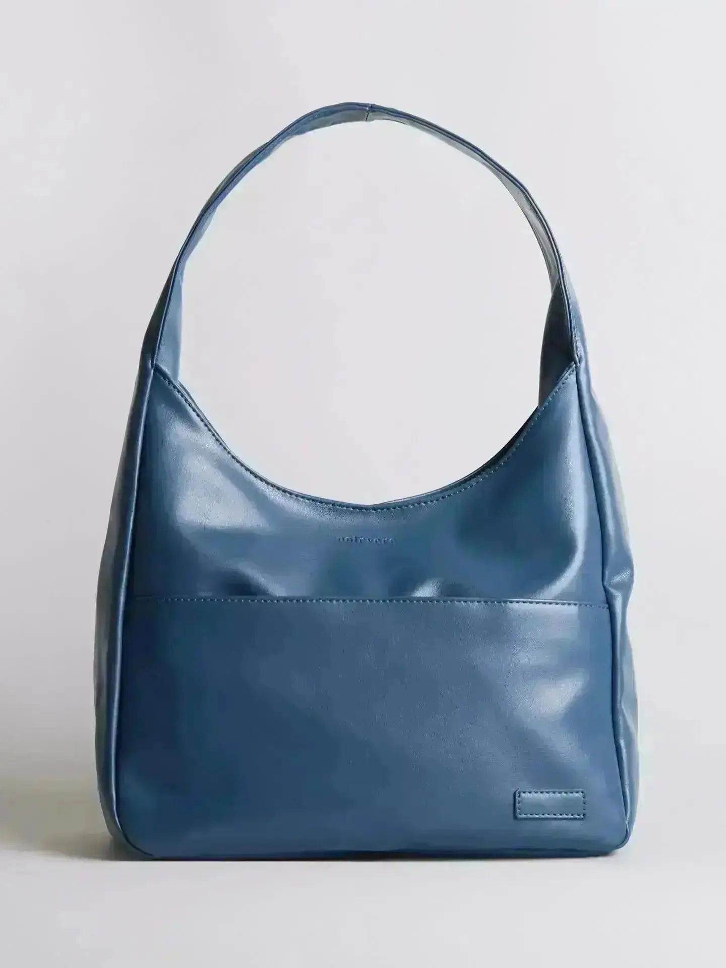 Everyday BB Bag – Leather Bucket Bag with Laptop Fit