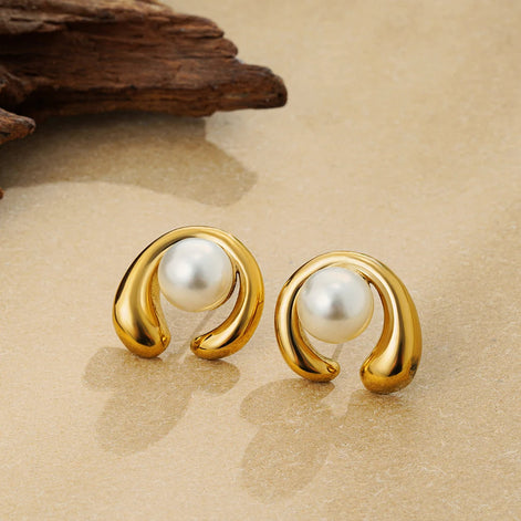 Chunky Pearl Earrings