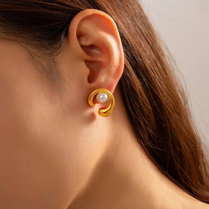 Chunky Pearl Earrings