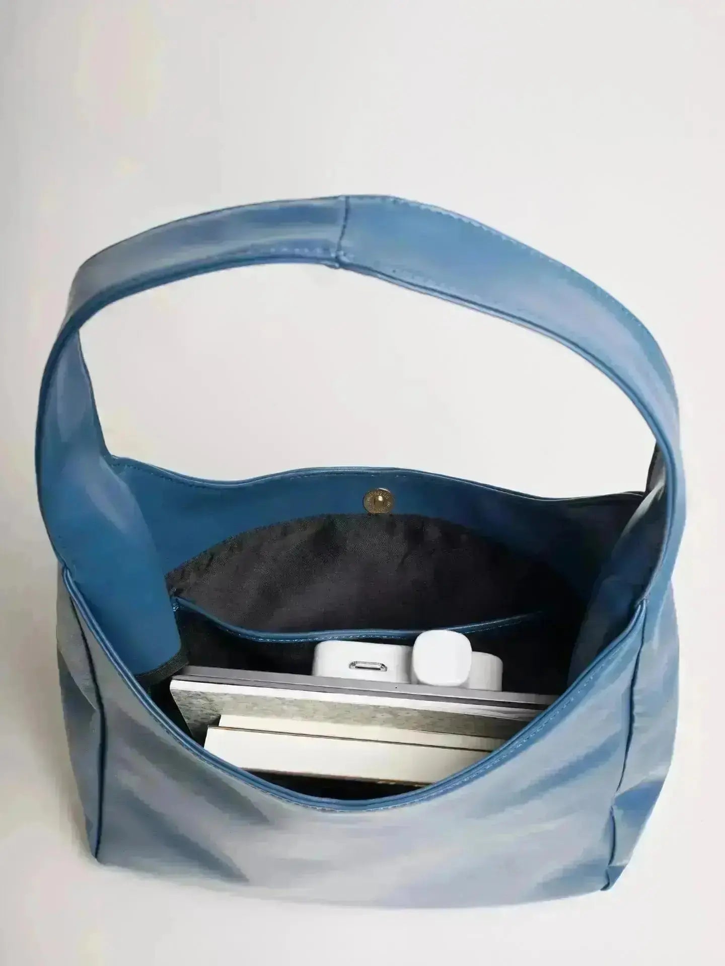 Everyday BB Bag – Leather Bucket Bag with Laptop Fit