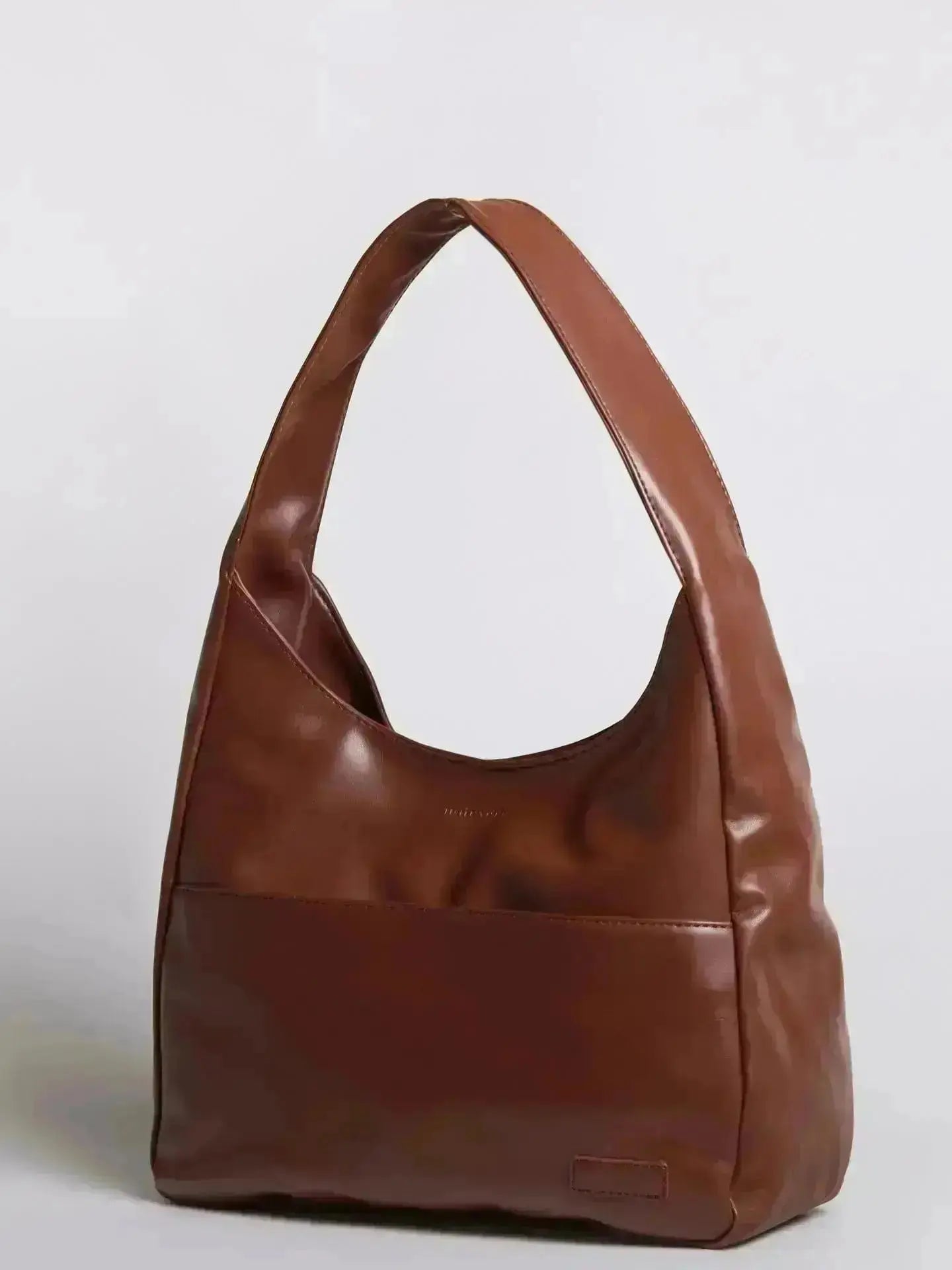 Everyday BB Bag – Leather Bucket Bag with Laptop Fit