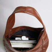 Everyday BB Bag – Leather Bucket Bag with Laptop Fit