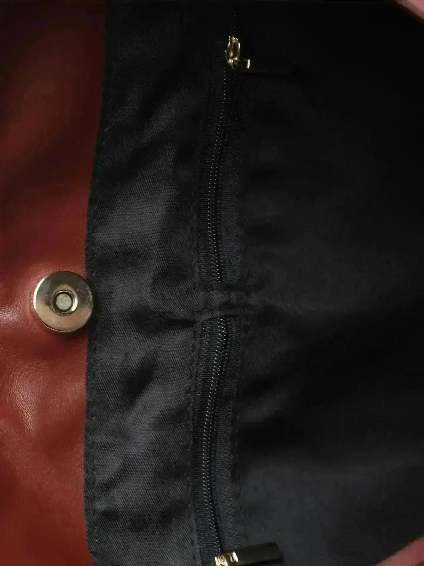 Everyday BB Bag – Leather Bucket Bag with Laptop Fit