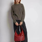 Everyday BB Bag – Leather Bucket Bag with Laptop Fit