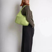Everyday BB Bag – Leather Bucket Bag with Laptop Fit