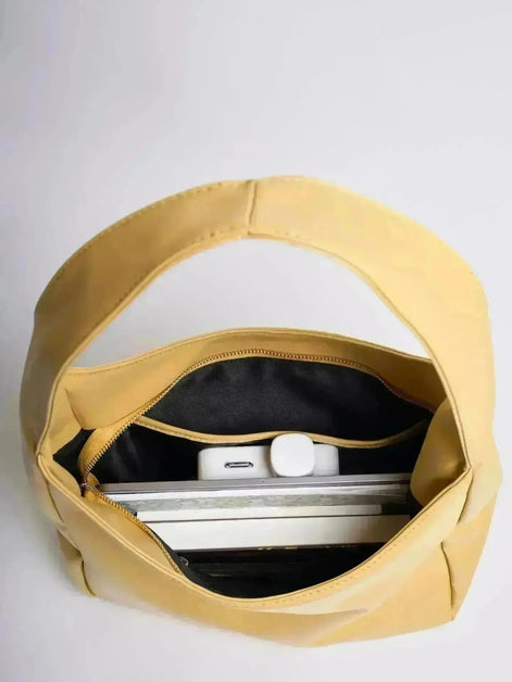 Everyday BB Bag – Leather Bucket Bag with Laptop Fit