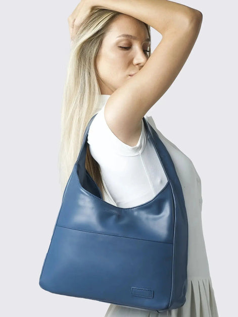 Everyday BB Bag – Leather Bucket Bag with Laptop Fit