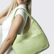 Everyday BB Bag – Leather Bucket Bag with Laptop Fit