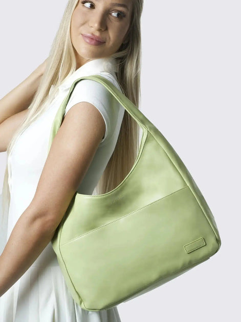 Everyday BB Bag – Leather Bucket Bag with Laptop Fit