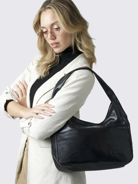 Everyday BB Bag – Leather Bucket Bag with Laptop Fit