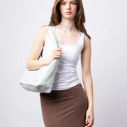 Everyday BB Bag – Leather Bucket Bag with Laptop Fit