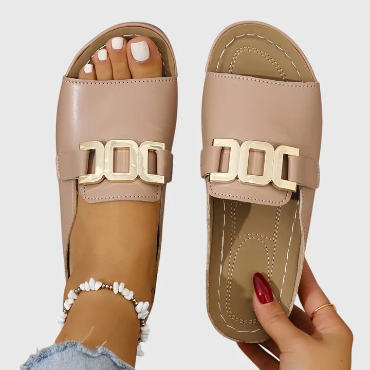 KATHRYN COMFY BUCKLE SANDALS