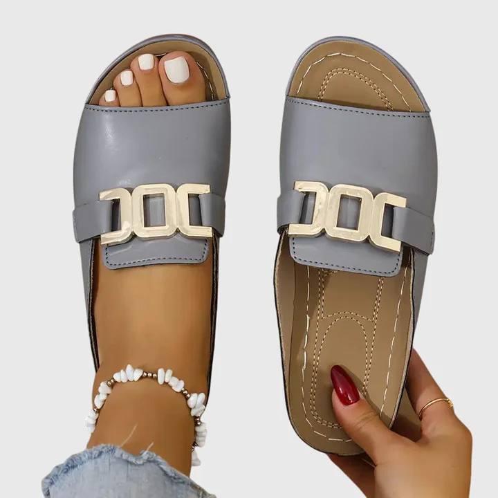 KATHRYN COMFY BUCKLE SANDALS