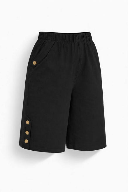Button Ease Shorts