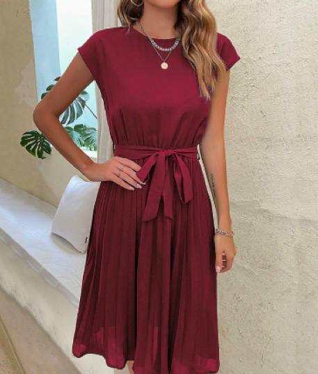 Elegant Pleated Midi Dress