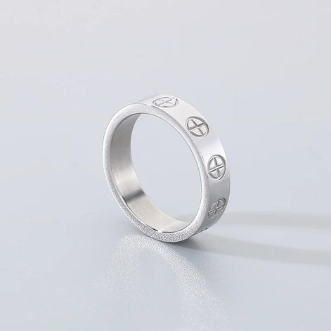 Classic Cross Ring