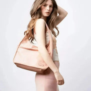 Everyday BB Bag – Leather Bucket Bag with Laptop Fit