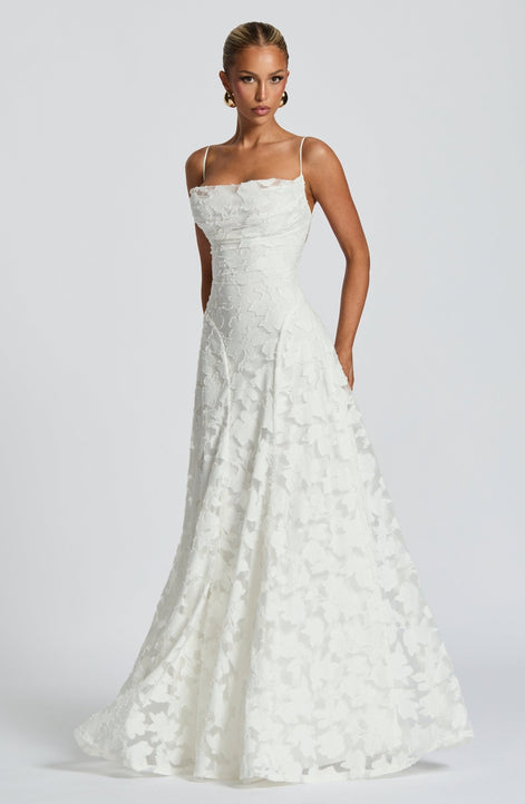 Clara Elegant Dress