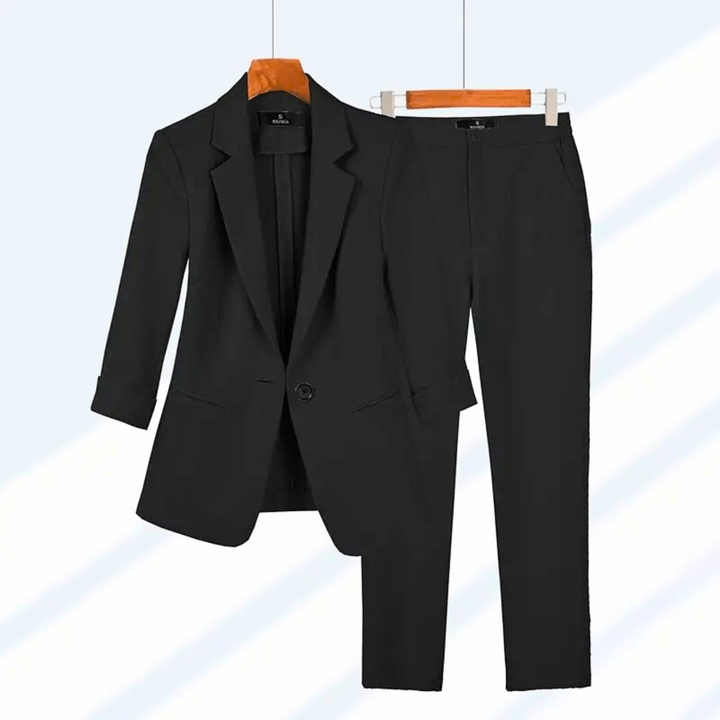 The Aurelia Suit