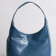 Everyday BB Bag – Leather Bucket Bag with Laptop Fit
