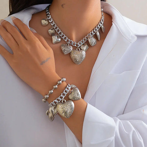 2 PCS Exaggerated Heart Necklace & Bracelet Set